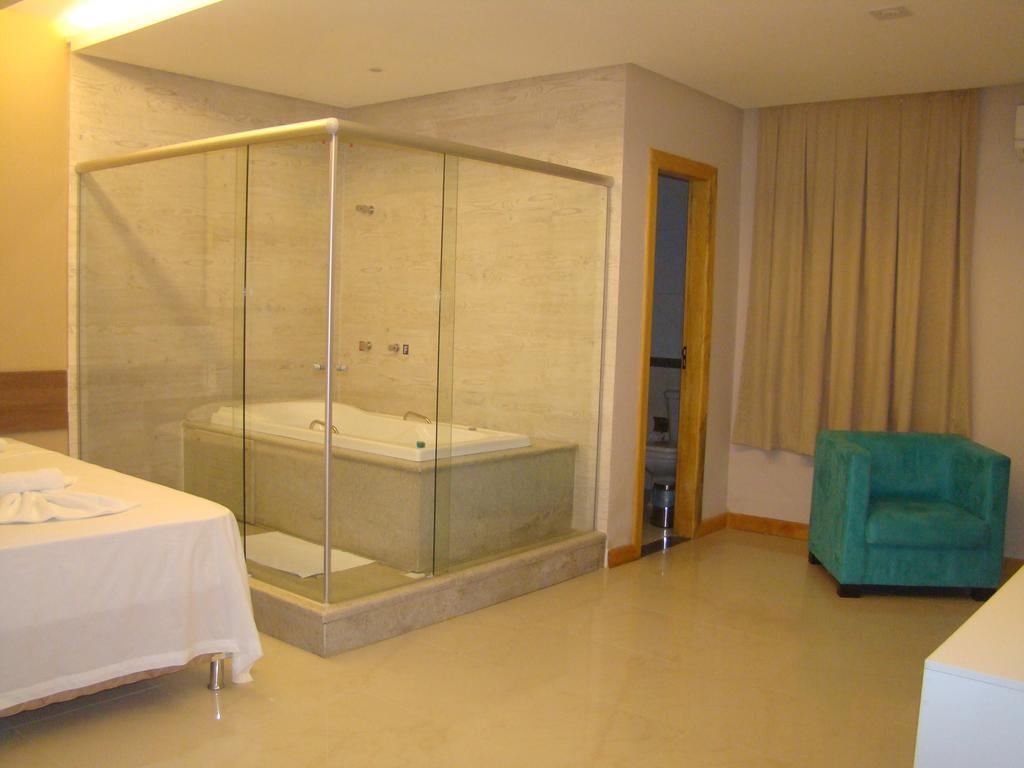 Hotel Paraiso Das Aguas トゥッカーノ エクステリア 写真